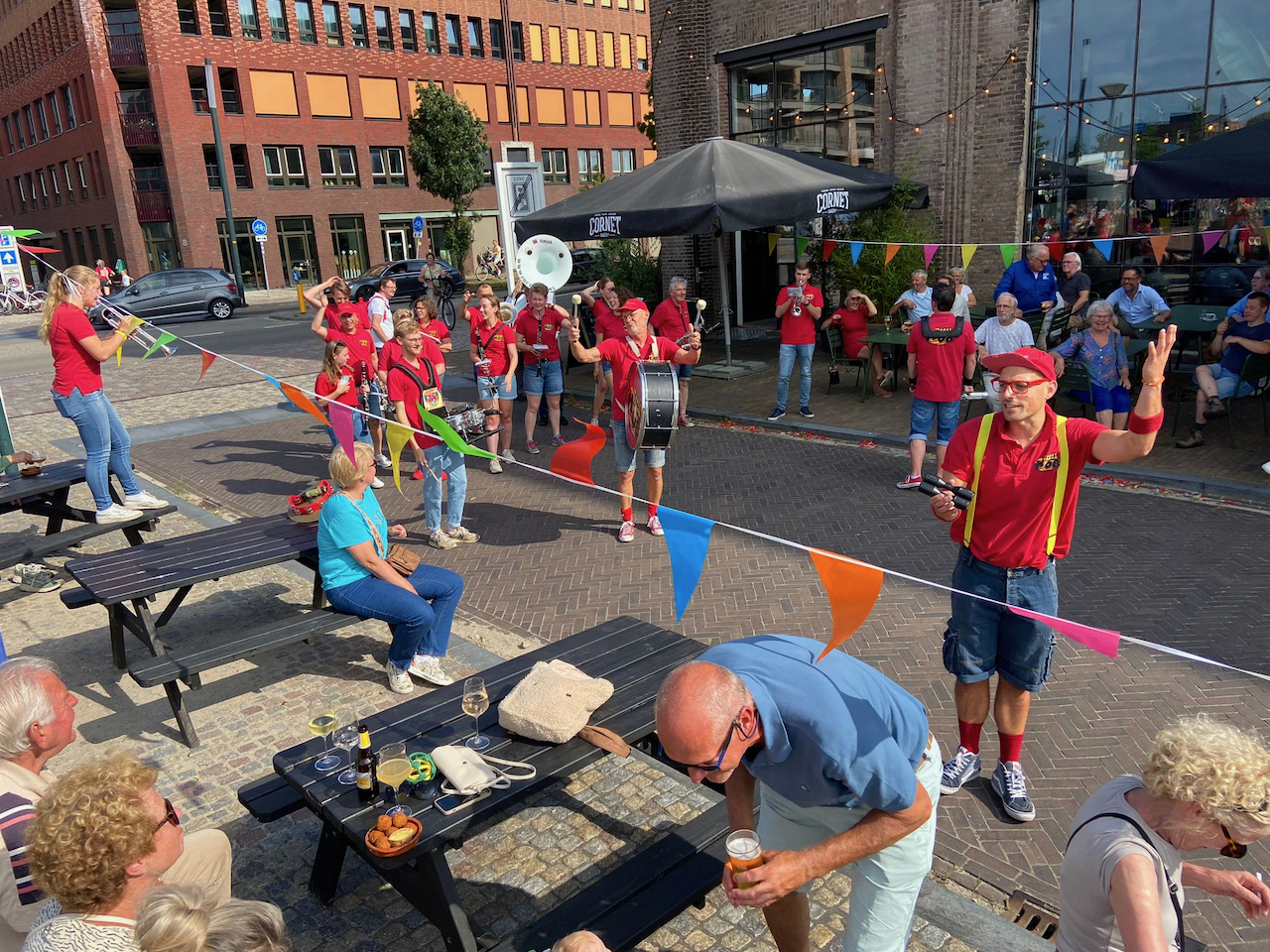 3a3832eb-f0a9-480b-b1e2-b44d7be06dc0-1